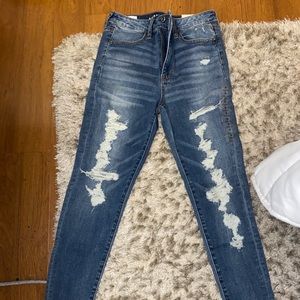 American eagle ripped skinny jeans